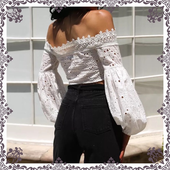 💜Restocked gorgeous lace up crop top💜 - Picture 3 of 8